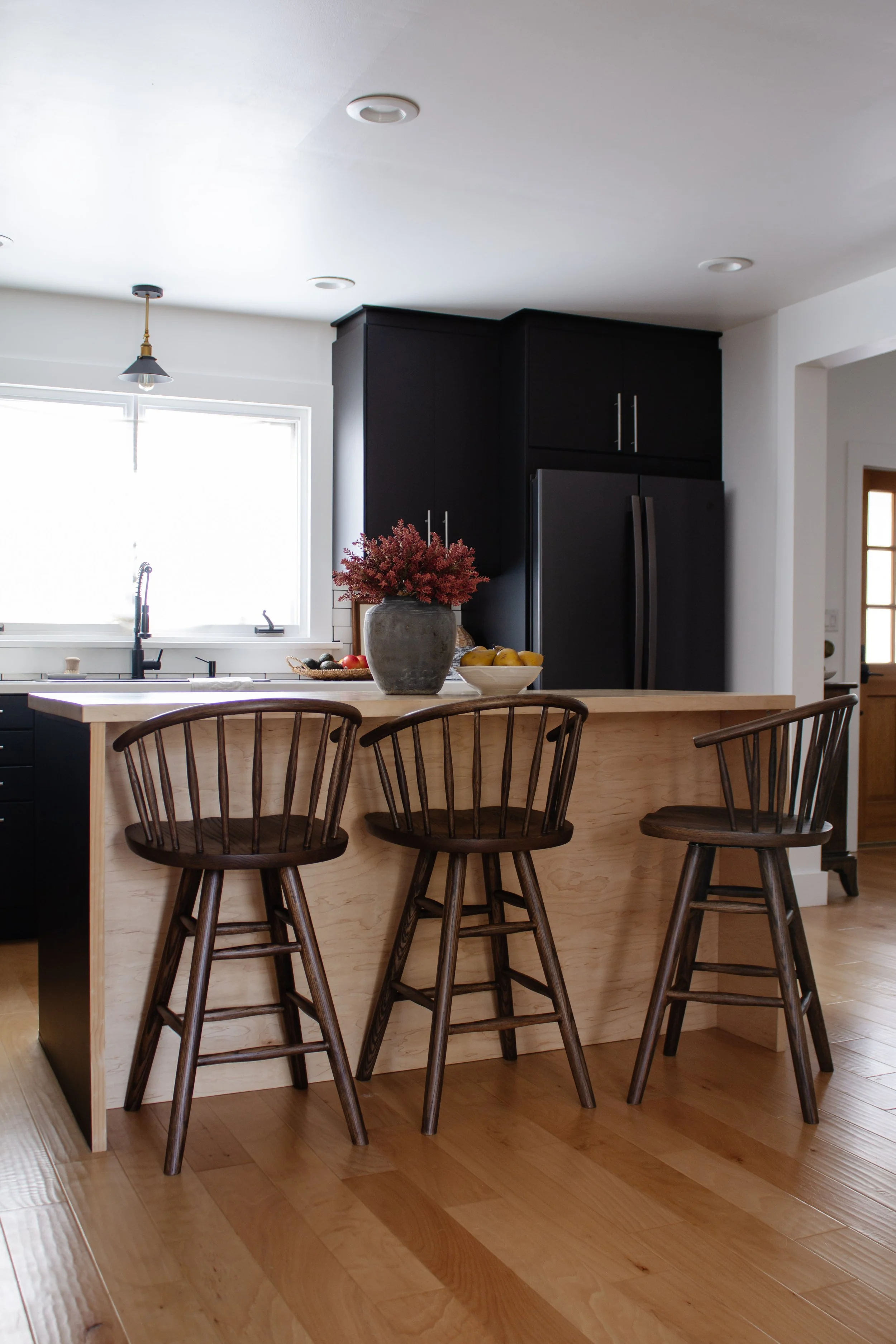 Cabin counter stools sale